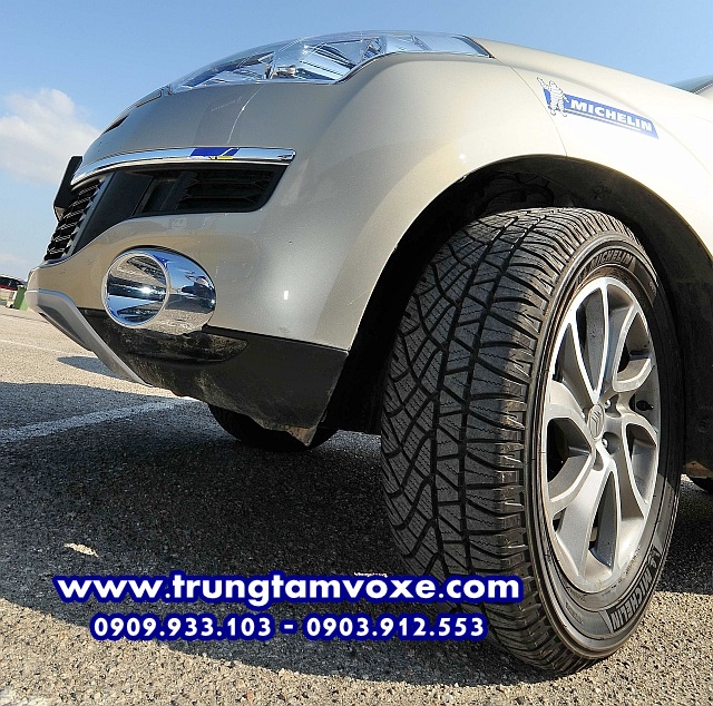 3915_michelin_latitude_cross_suv-tyre.jpg