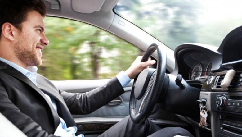 8 kinh nghiệm lái xe an toàn mà cánh tài xế cần ghi nhớ