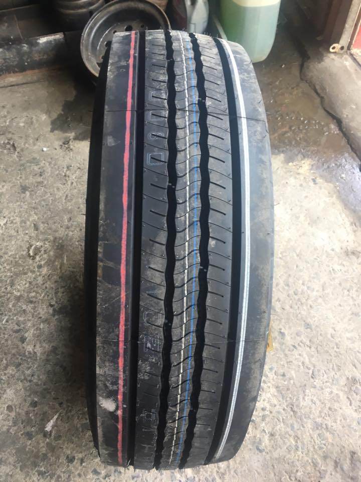 Bridgestone Ecopia R156 245/70R19.5 chính hãng