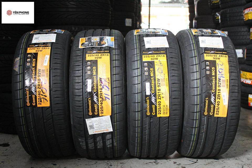 Continental MaxContact MC5 225/40R18 