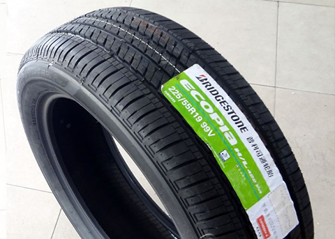 Lốp xe Bridgestone 225/55R19 Ecopia HL422 dành cho xe Mazda CX-5