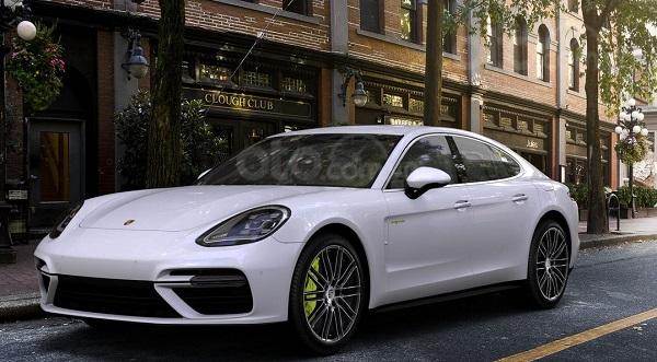 Giá Siêu Xe Porsche Panamera Bao Nhiêu Tiền?