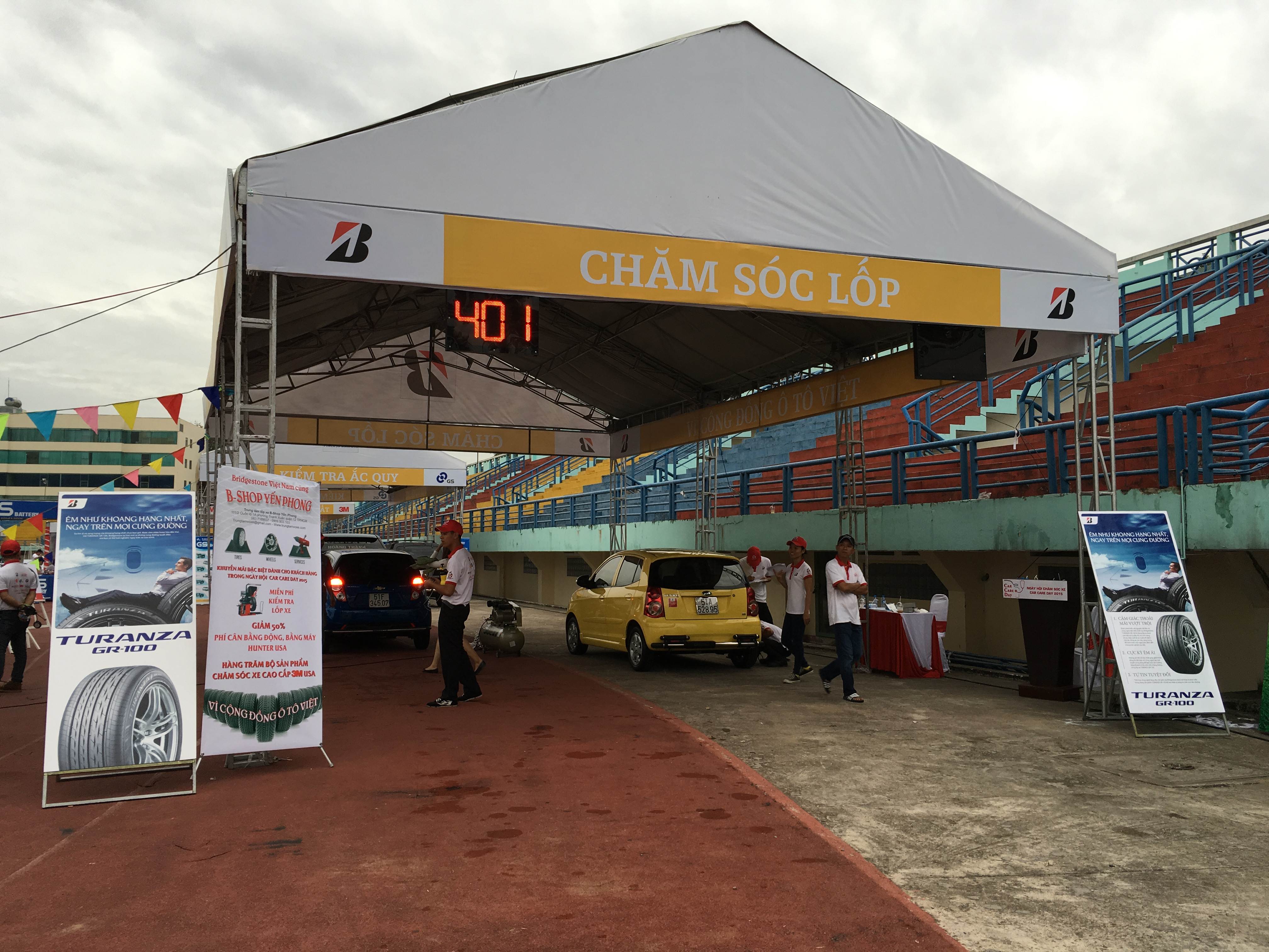 TTVX YẾN PHONG THAM GIA NGÀY HỘI CAR CARE DAY 2015