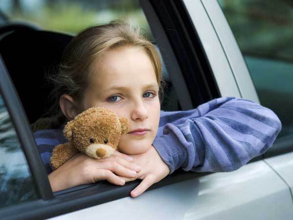 Mẹo hay giúp trẻ khỏi say xe trong chuyến đi xa