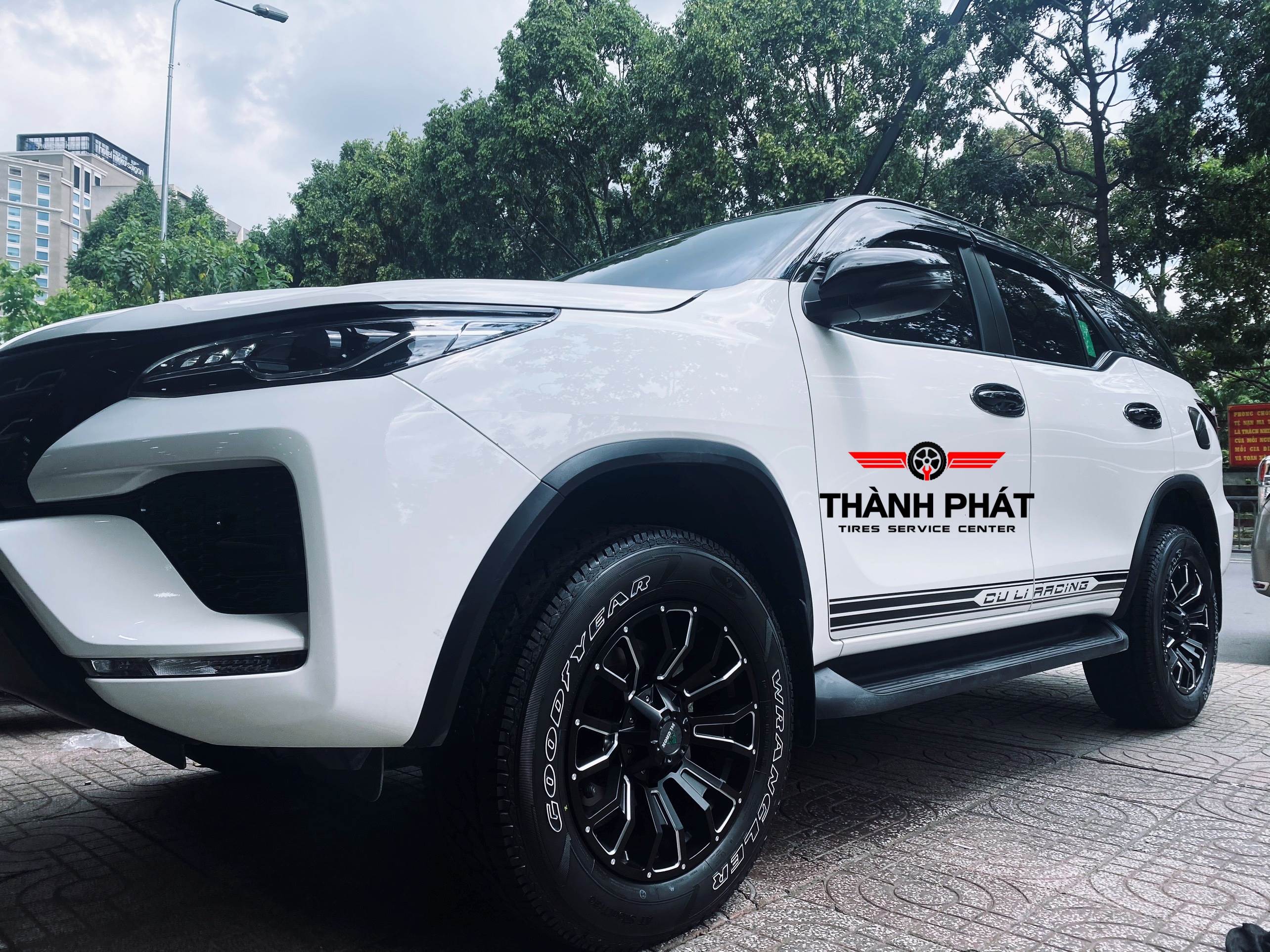 TOYOTA FORTUNER 2020 | Lột xác cùng mâm OFF ROAD và lốp GOODYEAR SILENTRAC siêu NGẦU | 0904.54.54.72